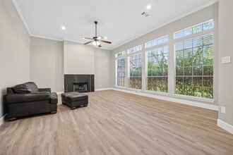 Building Photo - 3117 Cedar Knolls Dr