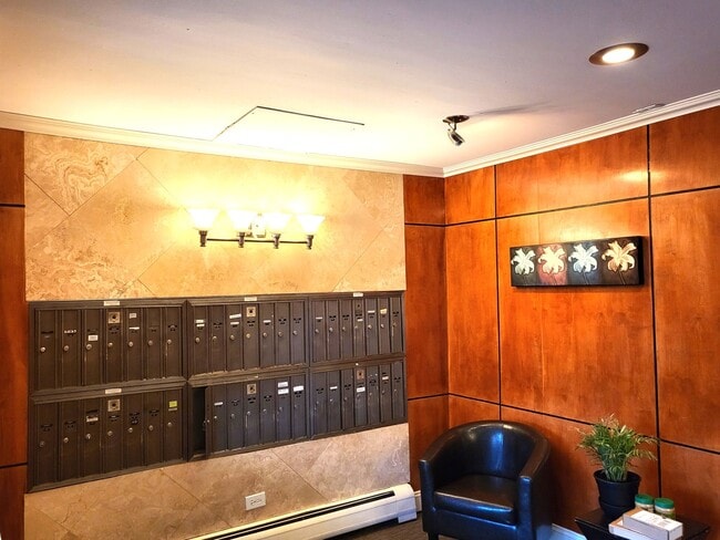 Foto del edificio - 4600 N Cumberland Ave