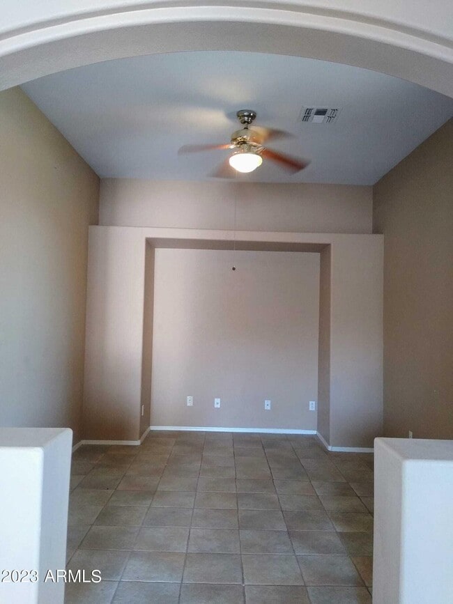 Building Photo - 11530 Morningside Dr
