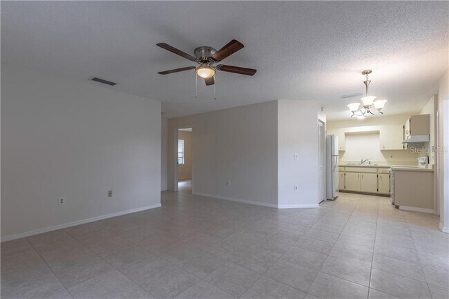 Building Photo - 460 Barger Dr