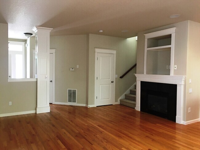 Foto del edificio - Beautifully updated home in great West Lin...
