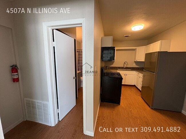 Building Photo - 4507 N Illinois Ave