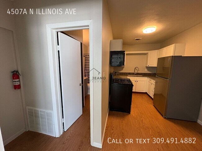 Foto del edificio - 4507 N Illinois Ave
