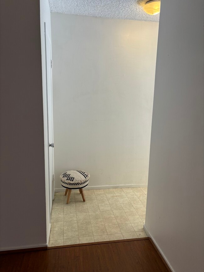 Camino de entrada - 3229 Glenhurst Ave