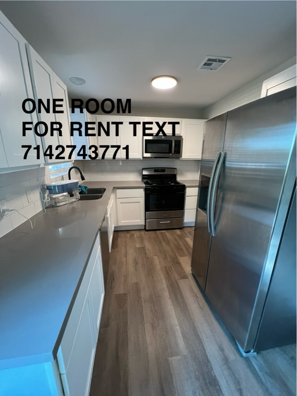 Foto del edificio - 3424 Parker Dr