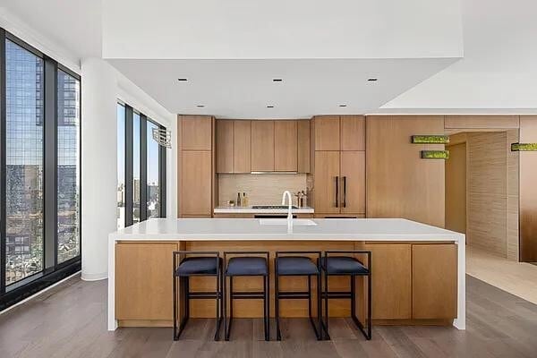 Foto del edificio - 570 Broome St