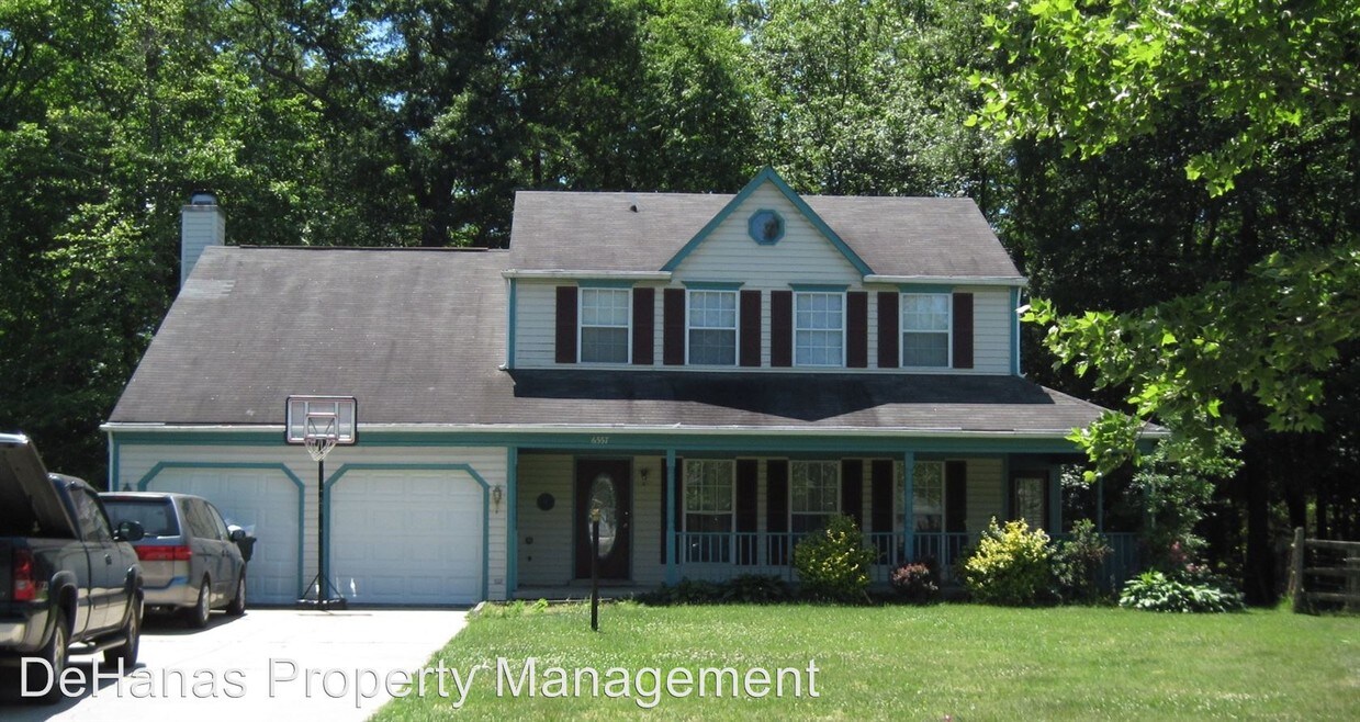 Primary Photo - 6557 Lion Ct