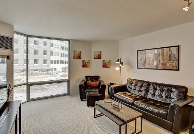 Foto del edificio - 1625 Larimer St