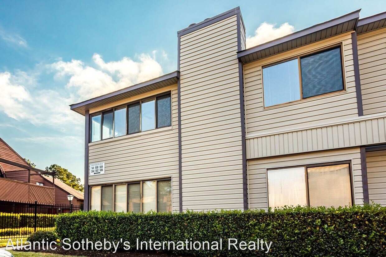 Foto principal - 502 Glenn Regis Way