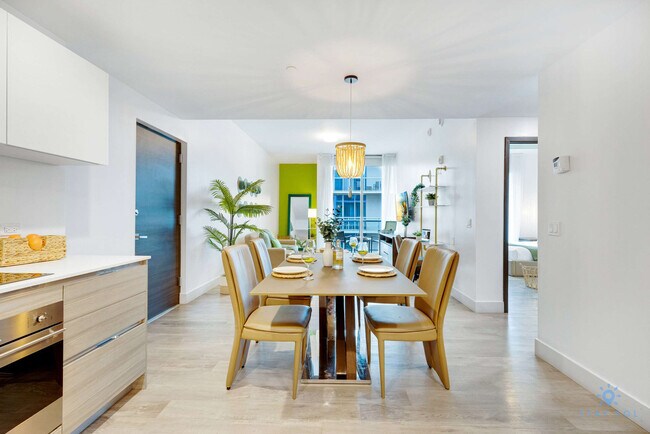 Foto del edificio - 777 N Ocean Dr