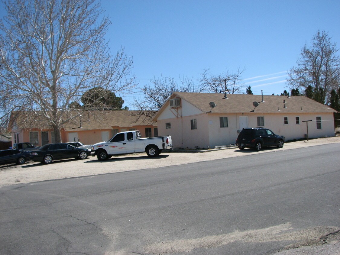Foto principal - 380 B St