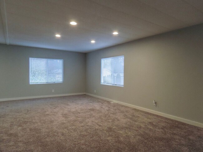 Foto del edificio - Century Meadows Home Available Now- Aurora