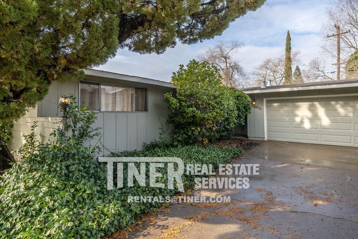 Foto principal - Spacious 4 BR / 2 BA Rancho Cordova Home w...