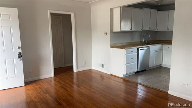 Building Photo - 556 Wolff St