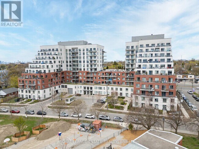 Building Photo - 22 E Haven Dr