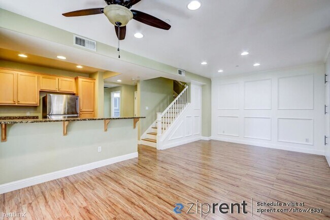 Foto del edificio - 3 br, 2 bath Townhome - 669 Modern Ice Dri...