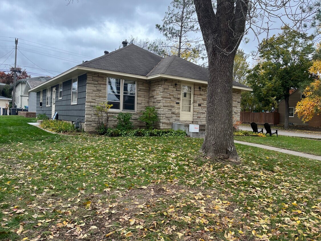 Front of property - 5502 Oliver Ave S