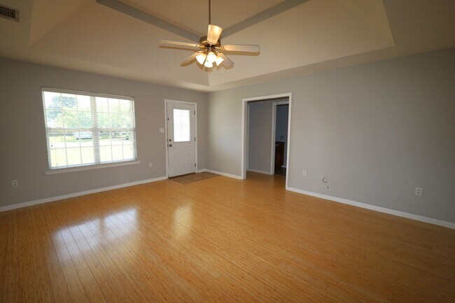 Foto del edificio - 812 Madelyn St