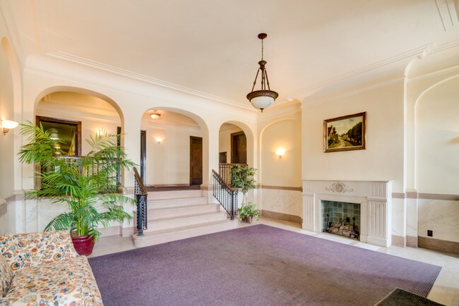 Foto del edificio - SYLVESTER MANOR APARTMENTS