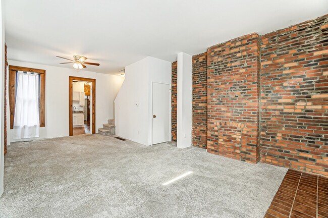 Foto del edificio - 2 Bedroom Italian Village Town-home