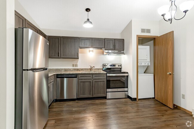 Building Photo - Eagle View Apartments