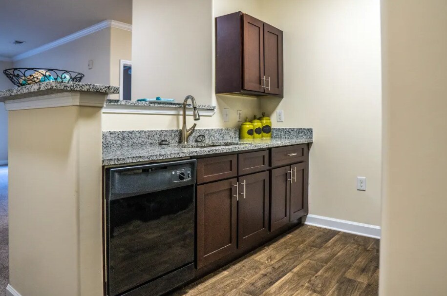 Commons at Fort Mill 221 Embassy Dr Fort Mill, SC Apartments for