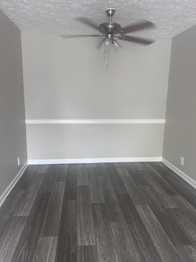 Interior Photo - Parkwood Place