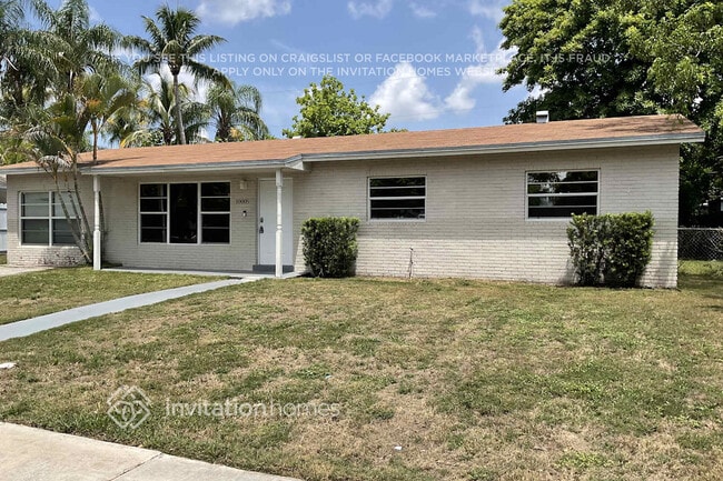 Building Photo - 10005 SW 166th St
