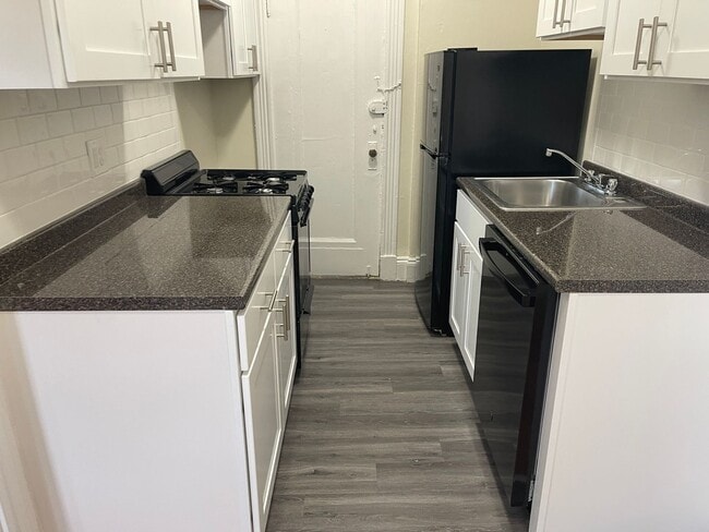 Photo - BEUTIFUL STUDIO NEXT TO LONGWOOD MEDICAL, ... House