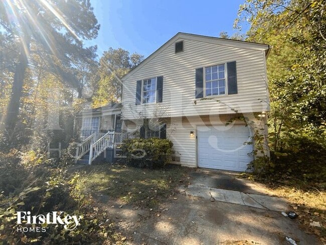 Building Photo - 457 Maid Marion Ln