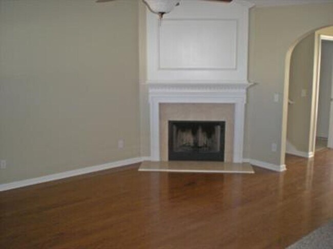 Building Photo - 145 Pickett Creek Ln