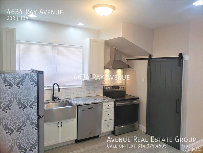 Foto del edificio - 4634 Ray Ave