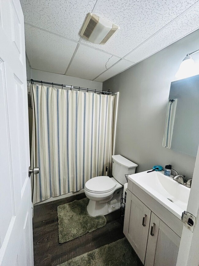 Building Photo - 5 Silvestri Cir