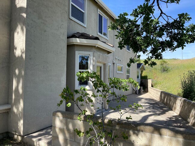 Foto del edificio - Gated Community - Walk to New Hogan - 4br/...