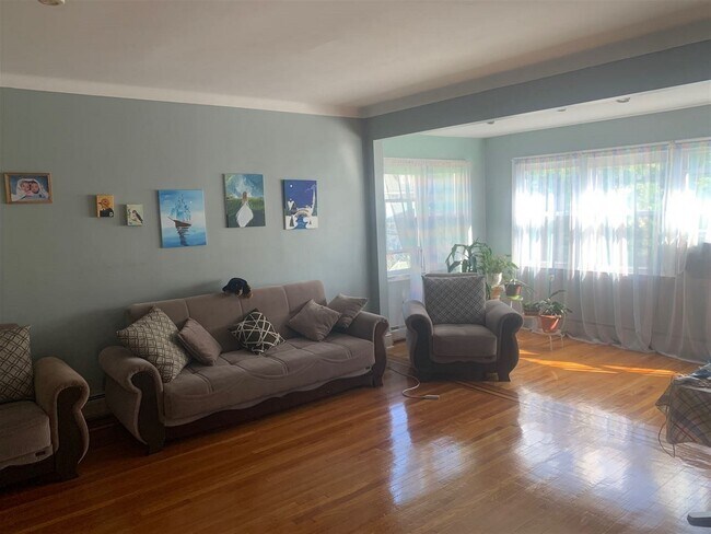 Foto del edificio - 87 W 36th St