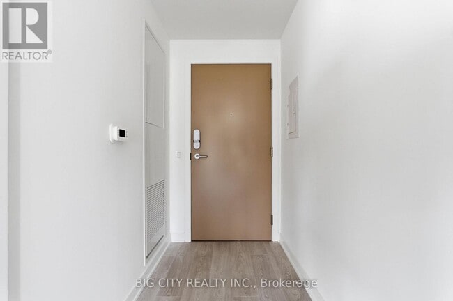 Building Photo - 1 Quarrington Ln