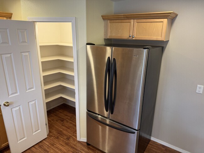 Foto del edificio - 1165 E 19th N St