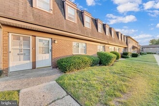Building Photo - 1117 Kaye Ct