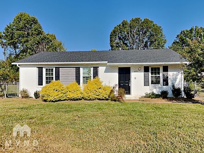 Building Photo - 3621 Firestone Dr