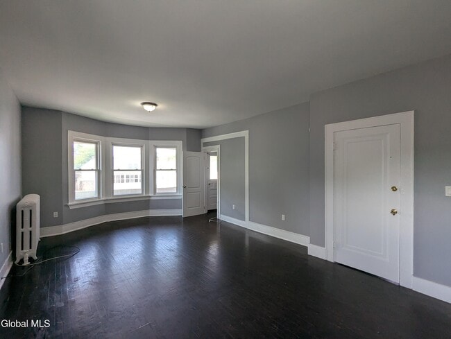 Building Photo - 69 Winthrop Ave