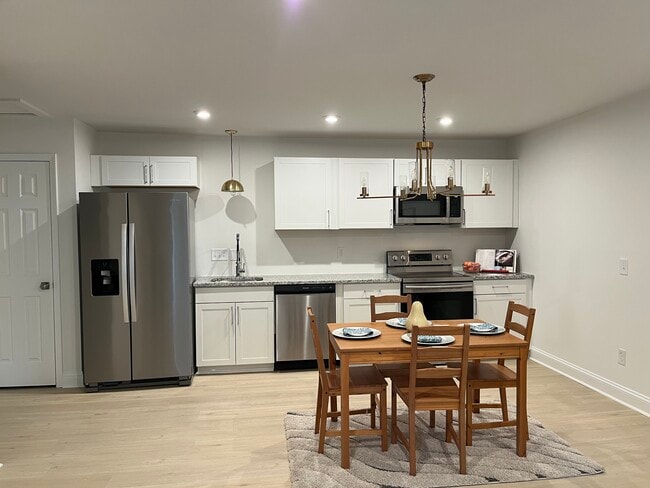 Foto del edificio - 130 S Estes Dr