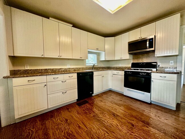 Foto del edificio - Bungalow Home