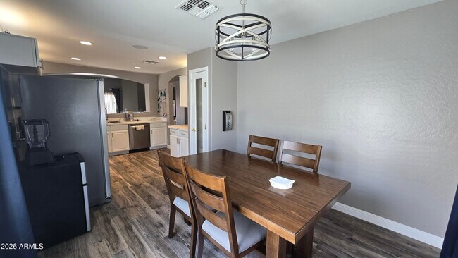 Foto del edificio - 3423 E Crescent Way