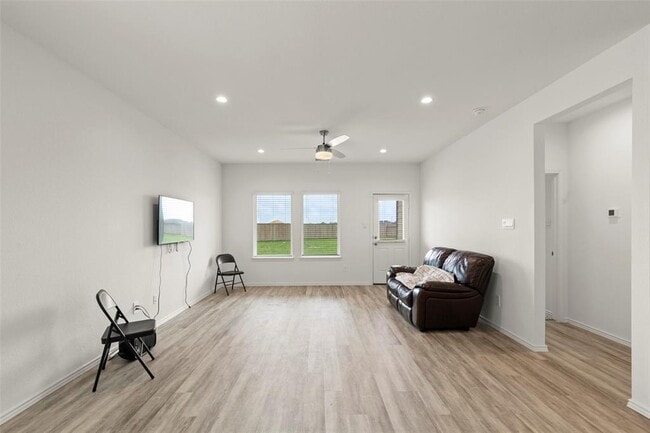 Foto del edificio - 31055 Brightwell Bnd