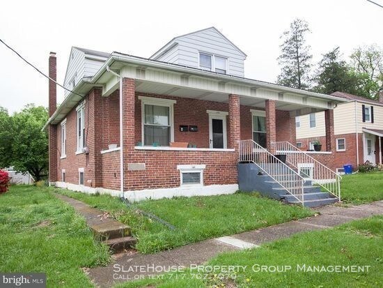 Foto del edificio - 1256 Hudson St