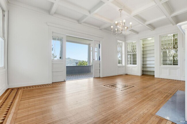 Building Photo - 172 Bella Vista Ave