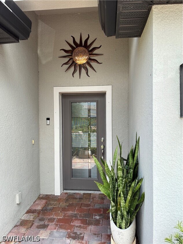 Building Photo - 6205 Harmony Dr