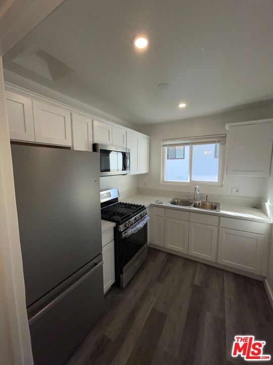 Foto del edificio - 1840 N Gramercy Pl