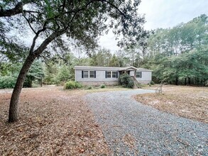 Building Photo - 7713 Pontchartrain Rd