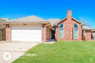 Building Photo - 1901 Aurora Dr